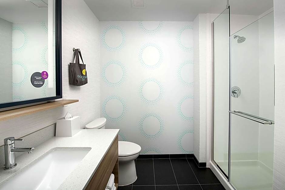 Tru by Hilton San Antonio Lackland Sea World