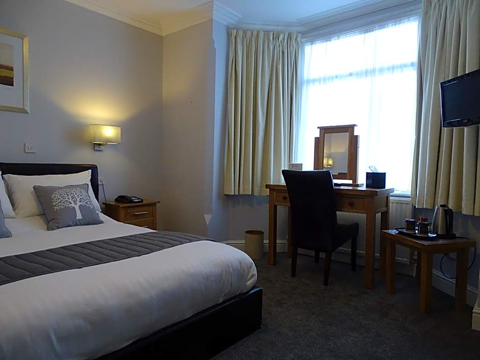 The Beeches Hotel & Leisure Club