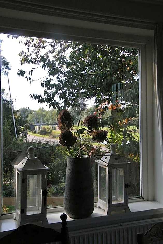 Appartement Voorhuis en chalet Klein Waterland