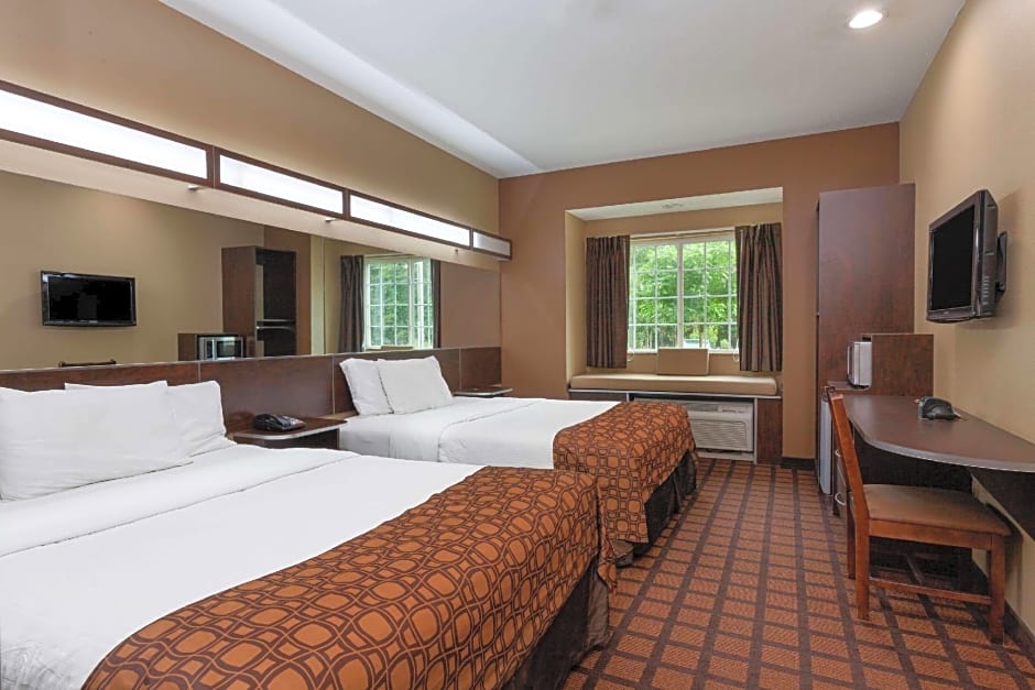 Microtel Inn & Suites by Wyndham Columbia