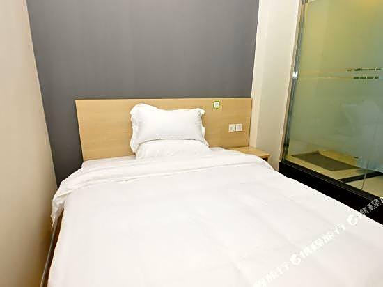 RuiJia Hotel