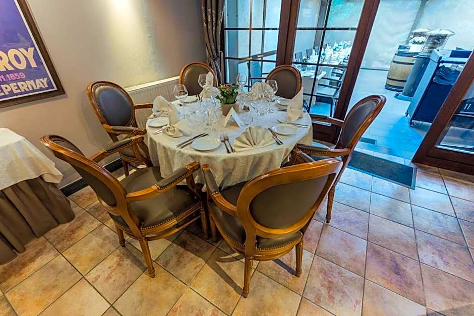 Logis Hôtel Le Menobu