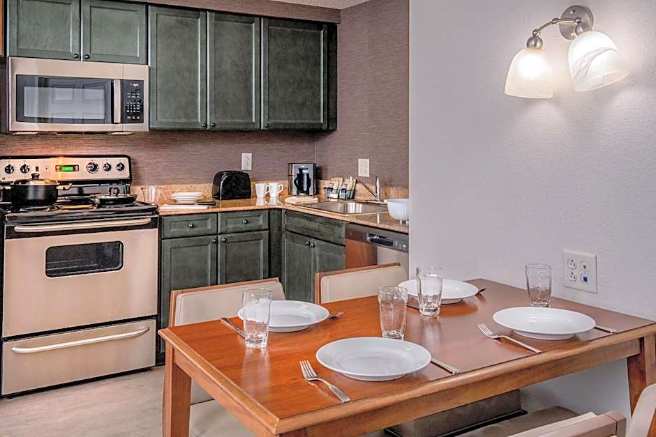 Residence Inn by Marriott Chesapeake Greenbrier