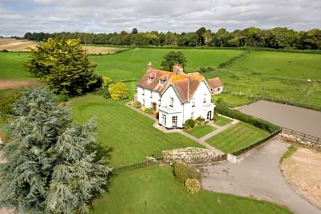 Lower Bryanston Farm