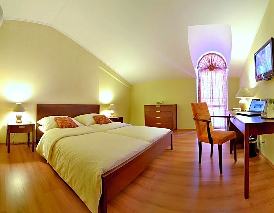 Eco Friendly Hotel Dália