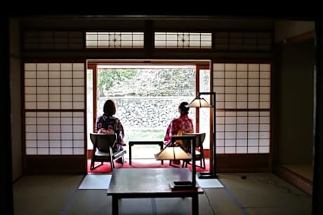 Japanese-Style Quadruple Room