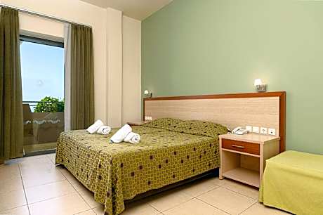 Superior Double or Twin Room with Sea View