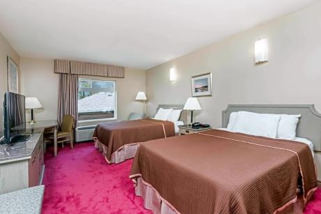 Double Room with Two Double Beds - Non-Smoking