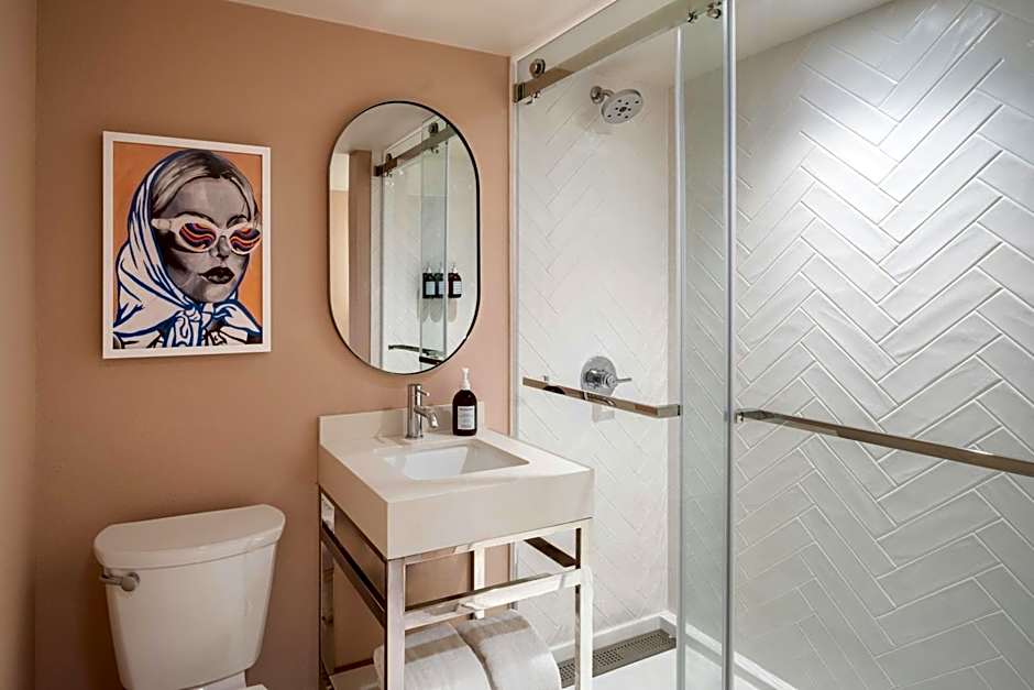 The Luce, St. Pete Beach, a Tribute Portfolio Hotel