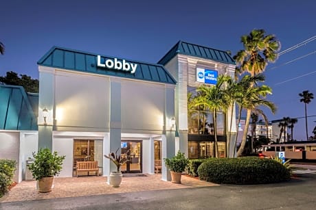 Best Western Cocoa Beach Hotel & Suites
