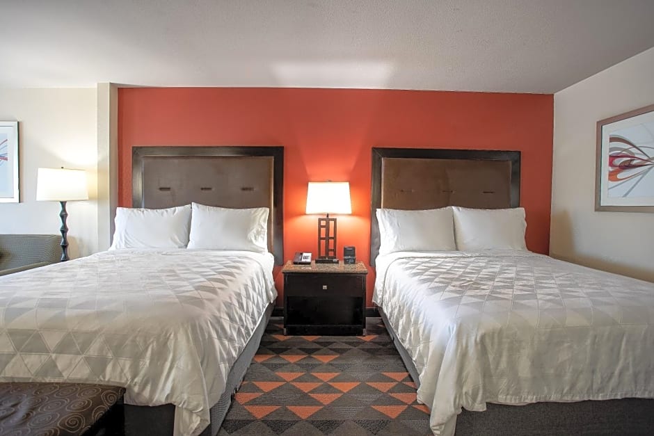 Holiday Inn Oceanside Marina - Camp Pendleton Area By IHG