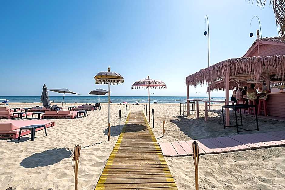 On Hotels Oceanfront Adults Designed