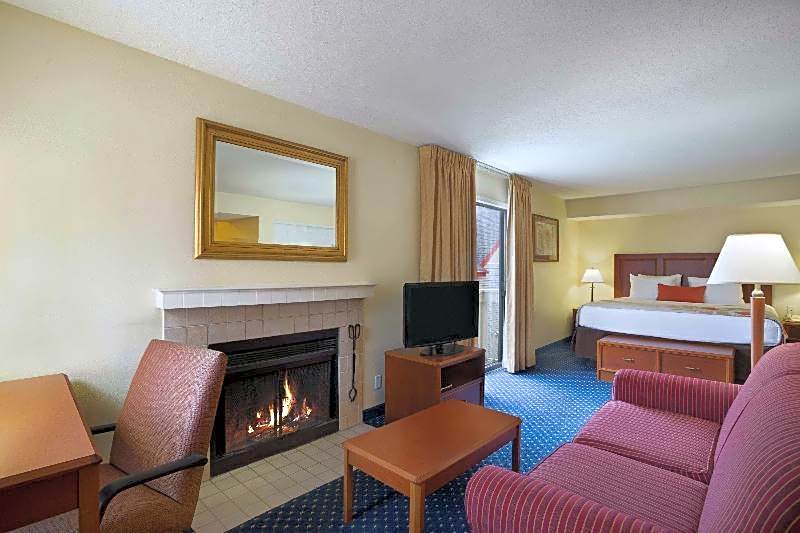 Hawthorn Suites by Wyndham Grand Rapids, MI