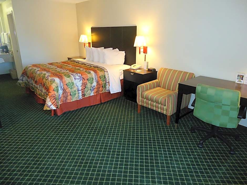 Days Inn by Wyndham Alma