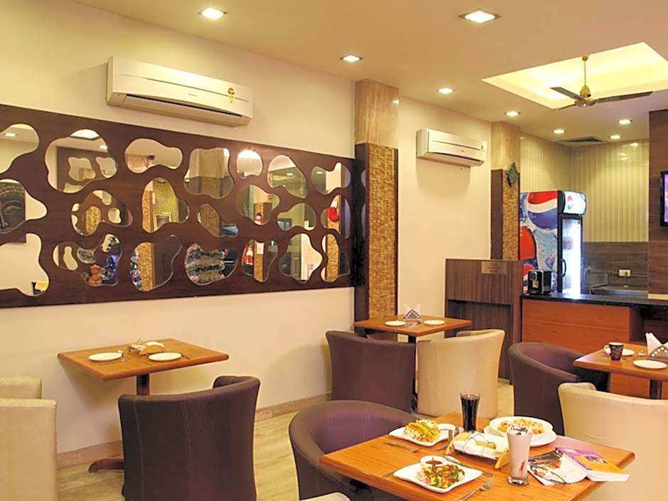 Hotel Rupam