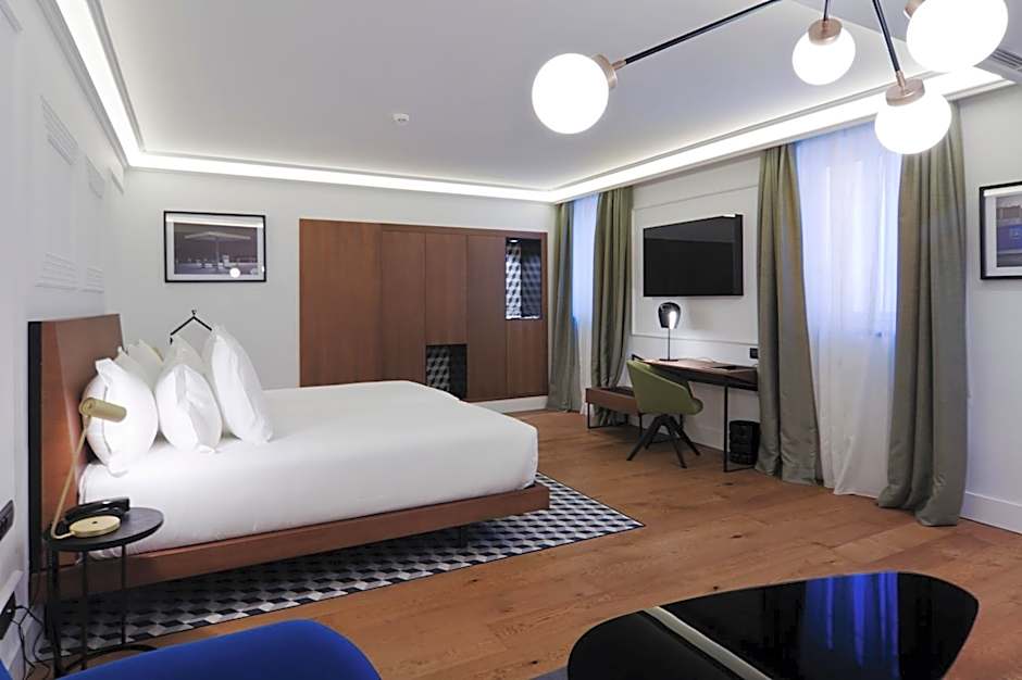 One Shot Palacio Reina Victoria 04