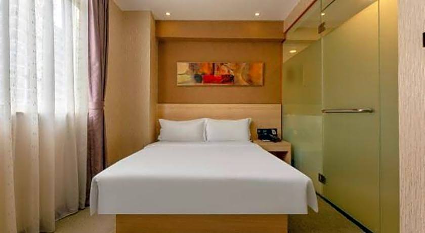 Kaiping Sanbu Junying Hotel
