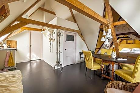 Deluxe Double Studio