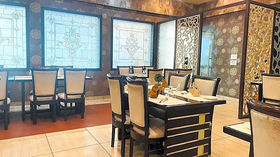 Mansarover Paradise Hotel