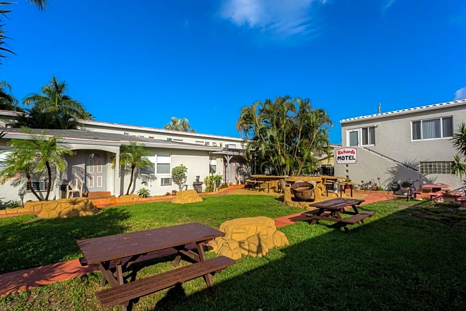 Richard's Motel