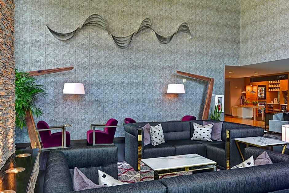 DoubleTree By Hilton Hotel Baton Rouge