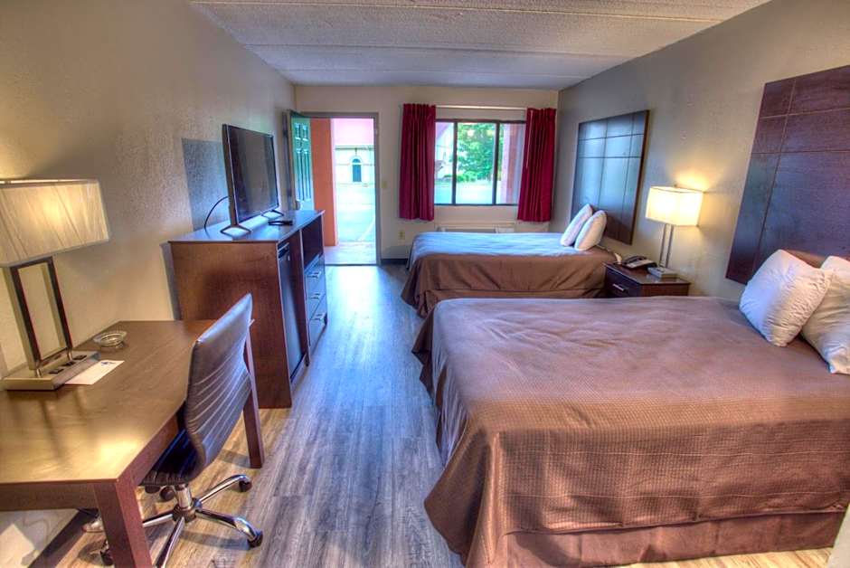 Budgetel Inn and Suites Plus Helen