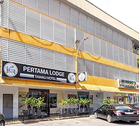 Pertama Lodge