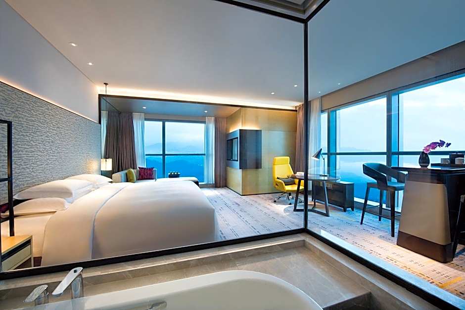 Crowne Plaza Baoji City Center By IHG