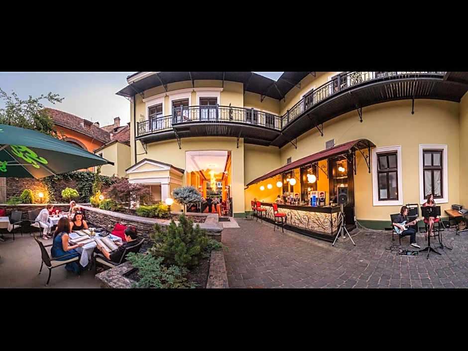 Hotel Central Park Sighisoara