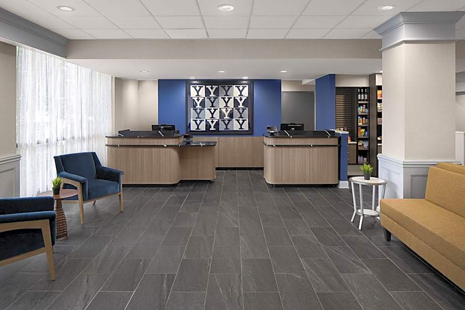 Courtyard by Marriott New Haven at Yale
