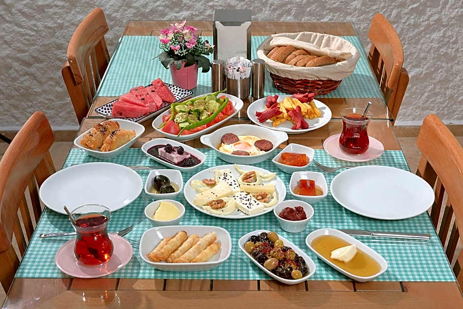 Brothers Cesme Hotel