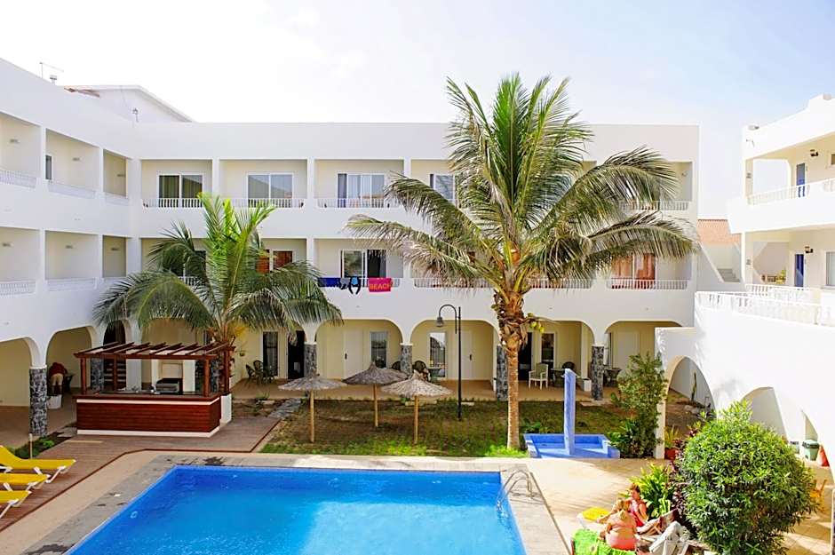 Ouril Pontao Hotel
