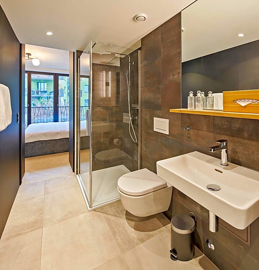 Liv Suites - Self Check-in