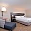 Holiday Inn Express & Suites Parkersburg East By IHG
