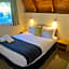 Mountain Chalets Motel