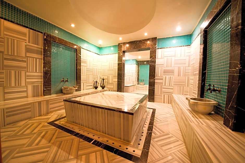 Limak Atlantis Deluxe Hotel-2 Children Free up to Age 14