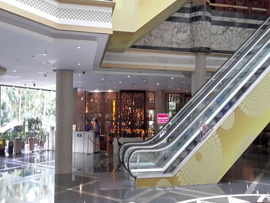 Baohua Harbour View Hotel