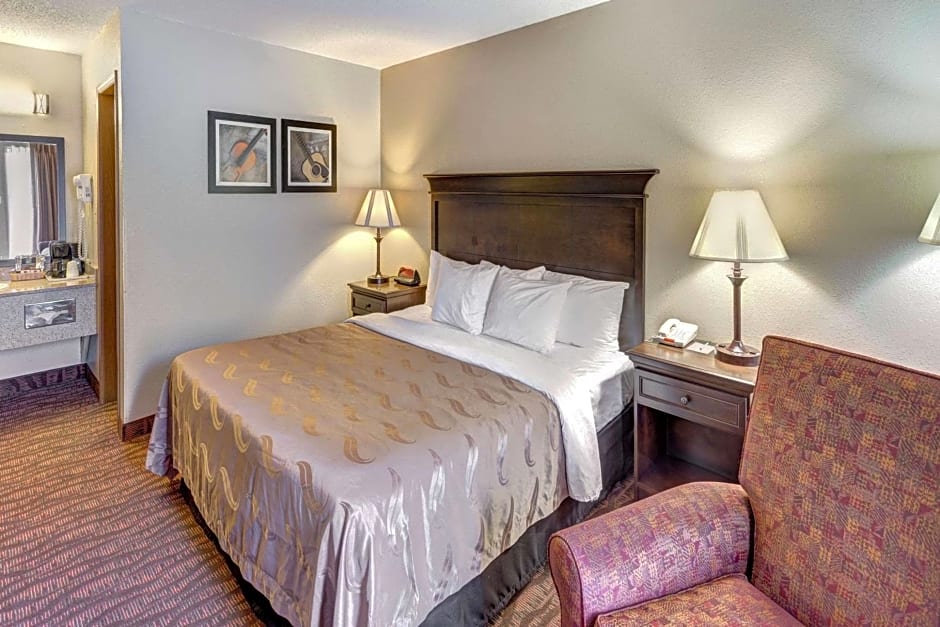 Quality Inn West