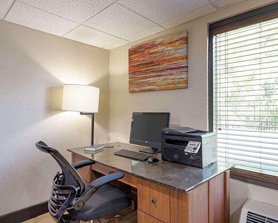 Quality Inn Olive Branch