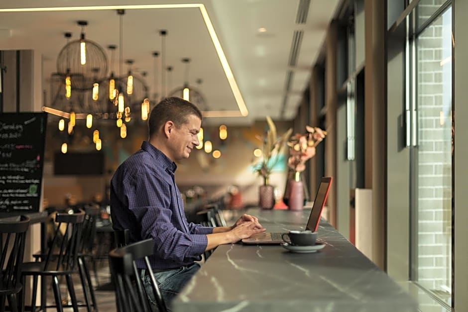 Holiday Inn - the niu Sparrow Regensburg By IHG