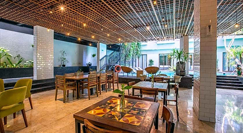 Liberta Seminyak Hotel