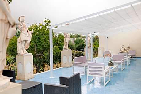 Double or Twin Room with Terrace