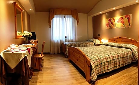 1 Double Bed or 2 Beds