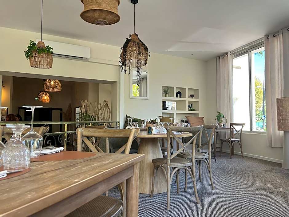 Adonis Sanary Grand Hôtel des Bains