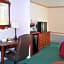 Rodeway Inn & Suites Lantern Lodge