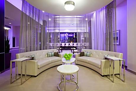 The Hollis Halifax - A DoubleTree Suites By Hilton