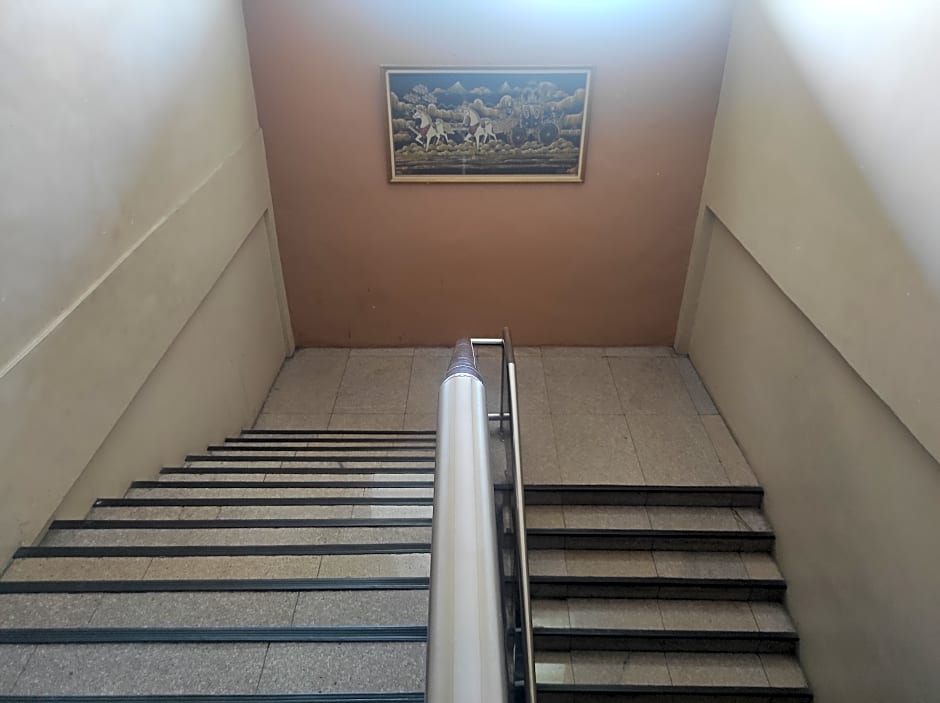 Ayong M Linggarjati Hotel