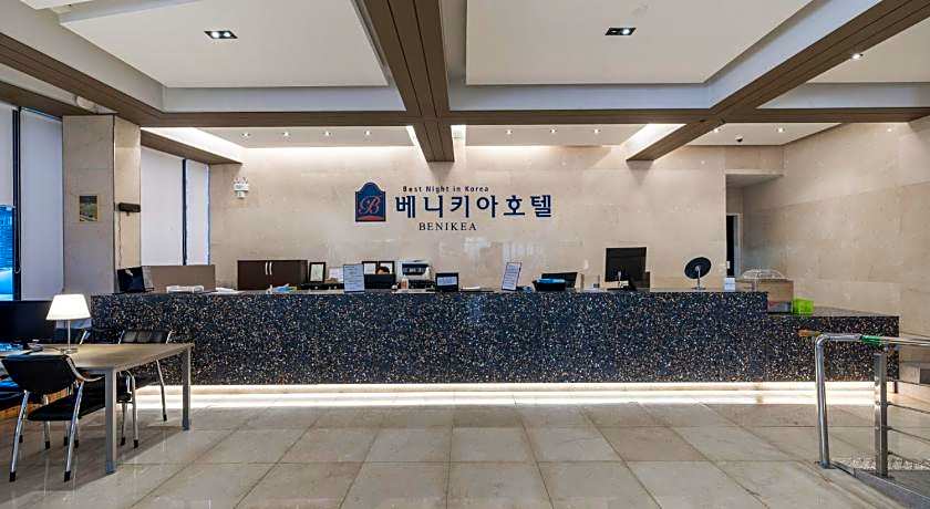 Benikea Cheonan Tourist Hotel
