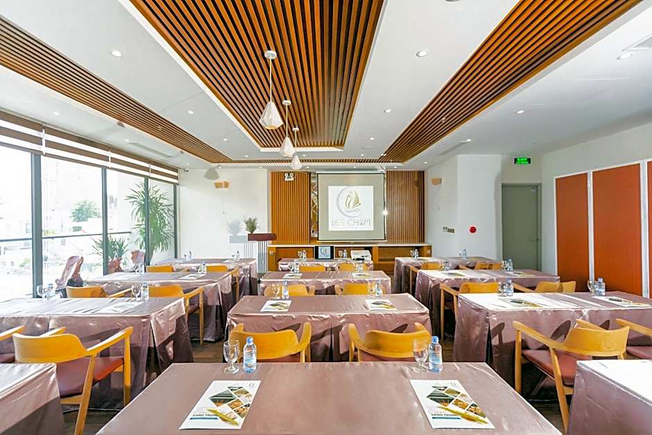 Le's Cham Hotel