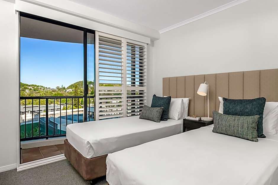 Mantra Coolangatta Beach